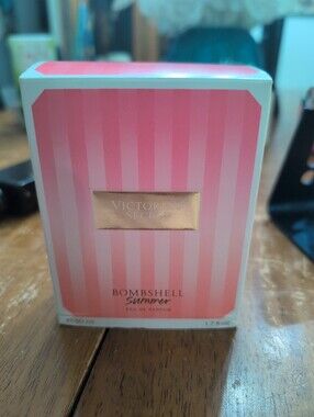 Victoria's Secret Bombshell Summer 1.7 oz Fragrance EDP NIB!